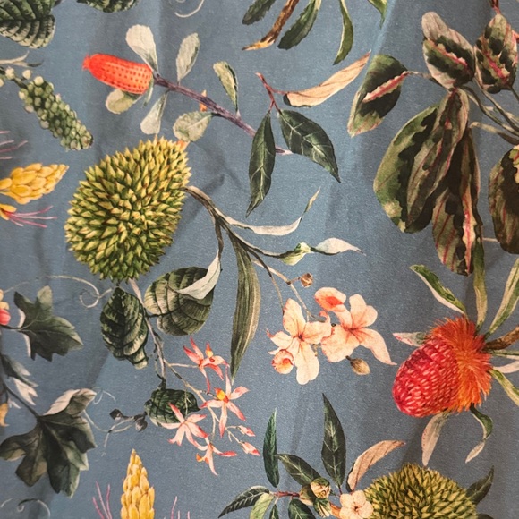 Olivia James the Label XS - Picture 3 of 3